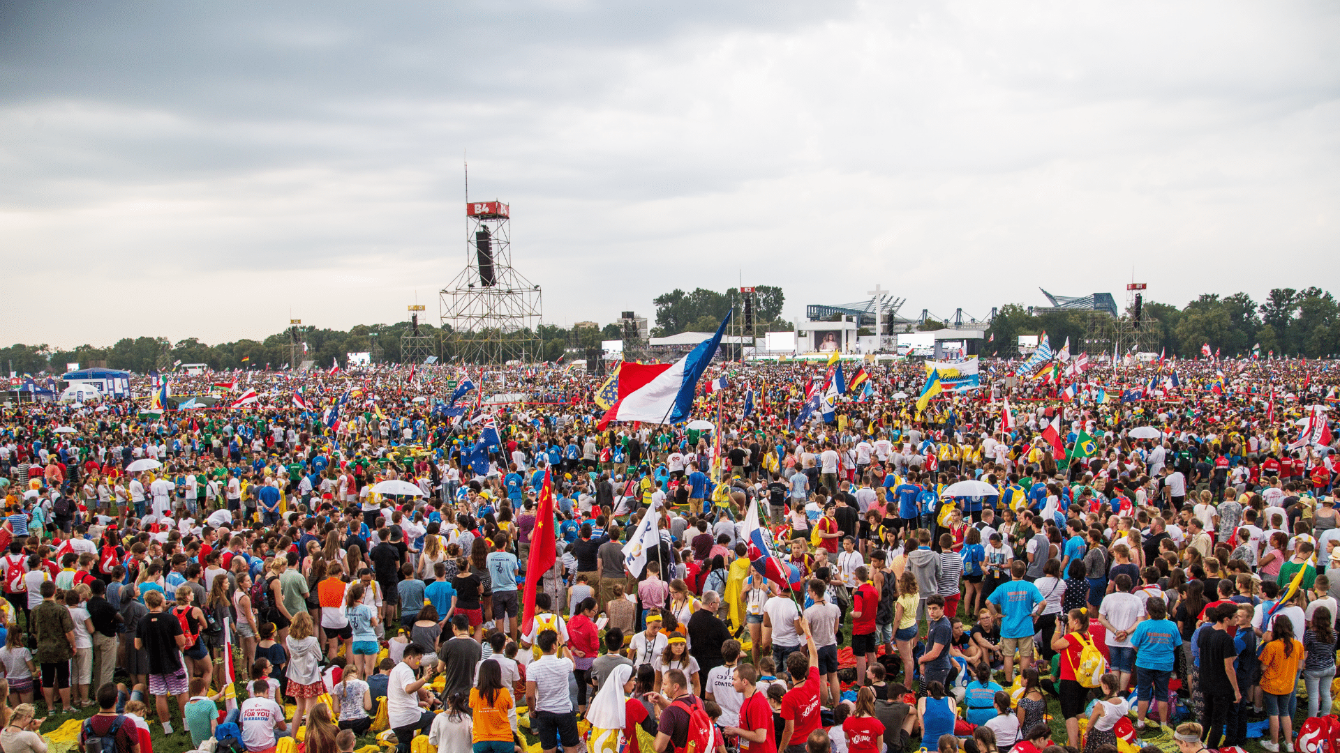 crowd at World Youth Day